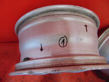 Laden Sie das Bild in den Galerie-Viewer, 4x Alufelge 16 Zoll 7.0&quot; 5x114.3 47ET Glanz Silber 403000035R Renault Laguna Iii