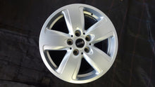 Laden Sie das Bild in den Galerie-Viewer, 4x Alufelge 16 Zoll 7.0" 5x112 6856029 Mini Countryman Rim Wheel FEL9945280485jr