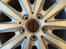 Load image into Gallery viewer, 1x Alufelge 16 Zoll 2464010500 Mercedes-Benz W246 W242 Rim Wheel FEL9164157977yx