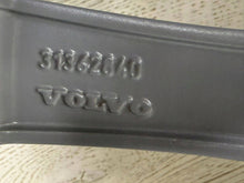 Laden Sie das Bild in den Galerie-Viewer, 1x Alufelge 18 Zoll Rot 31362840 Volvo S90 V90 Rim Wheel FEL1462347543sy