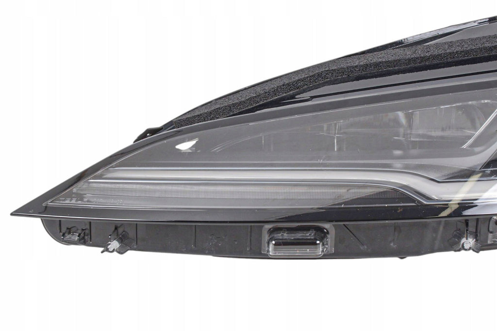 Frontscheinwerfer Tesla Model 3 PL148437 1760888-99-C 176088899C LED Links SCH4380165303zh