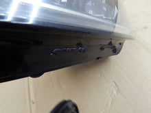 Laden Sie das Bild in den Galerie-Viewer, Frontscheinwerfer Skoda Octavia III 5E1941015D Full LED Links Headlight SCH9984579842hw