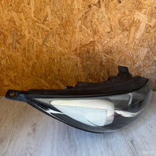 Laden Sie das Bild in den Galerie-Viewer, Frontscheinwerfer Kia Sportage 92102-3U250 LED Rechts Scheinwerfer Headlight SCH5468099511je