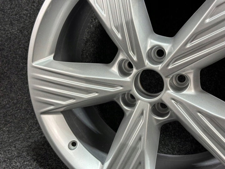 1x Alufelge 19 Zoll 89A601025B Audi E-Tron Sportback Q4 Rim Wheel FEL2501265883bc