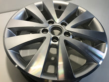 Load image into Gallery viewer, 1x Alufelge 17 Zoll 7.0" 5x112 54ET Glanz Silber 5K0601025 VW Golf Rim Wheel FEL9896886690xb