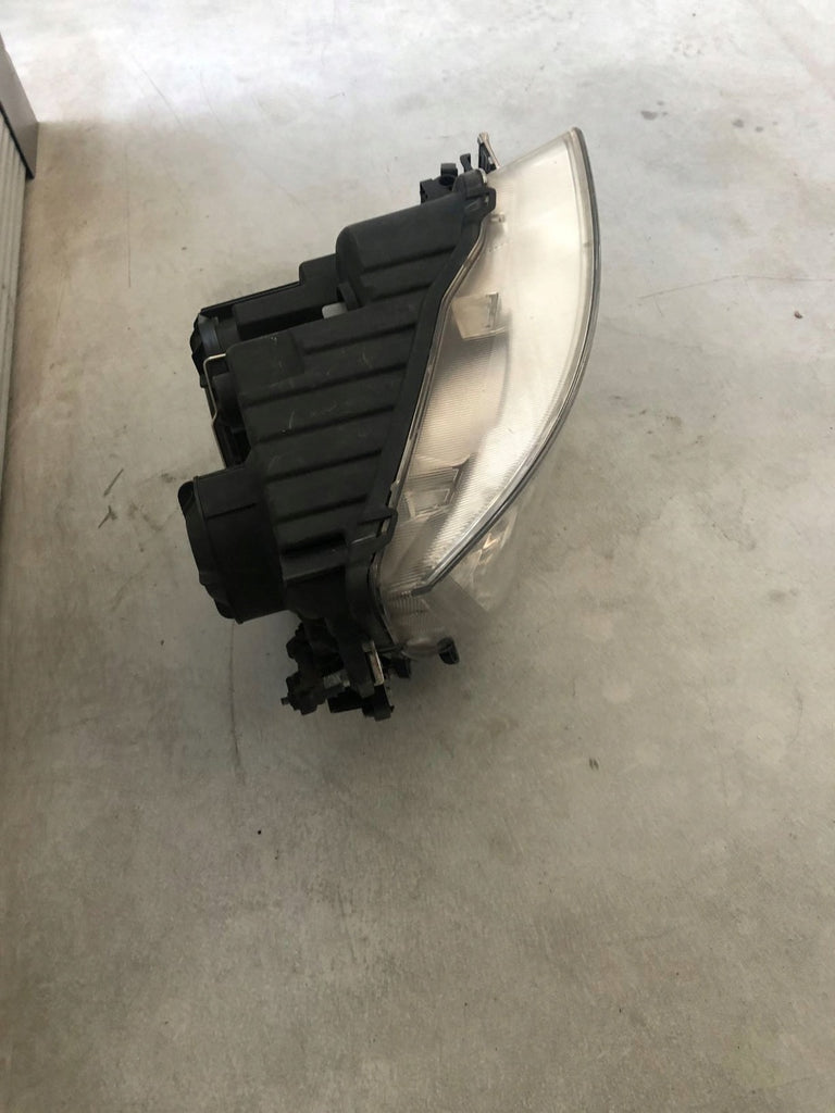 Frontscheinwerfer Mercedes-Benz A9608200739 Xenon Rechts Scheinwerfer Headlight