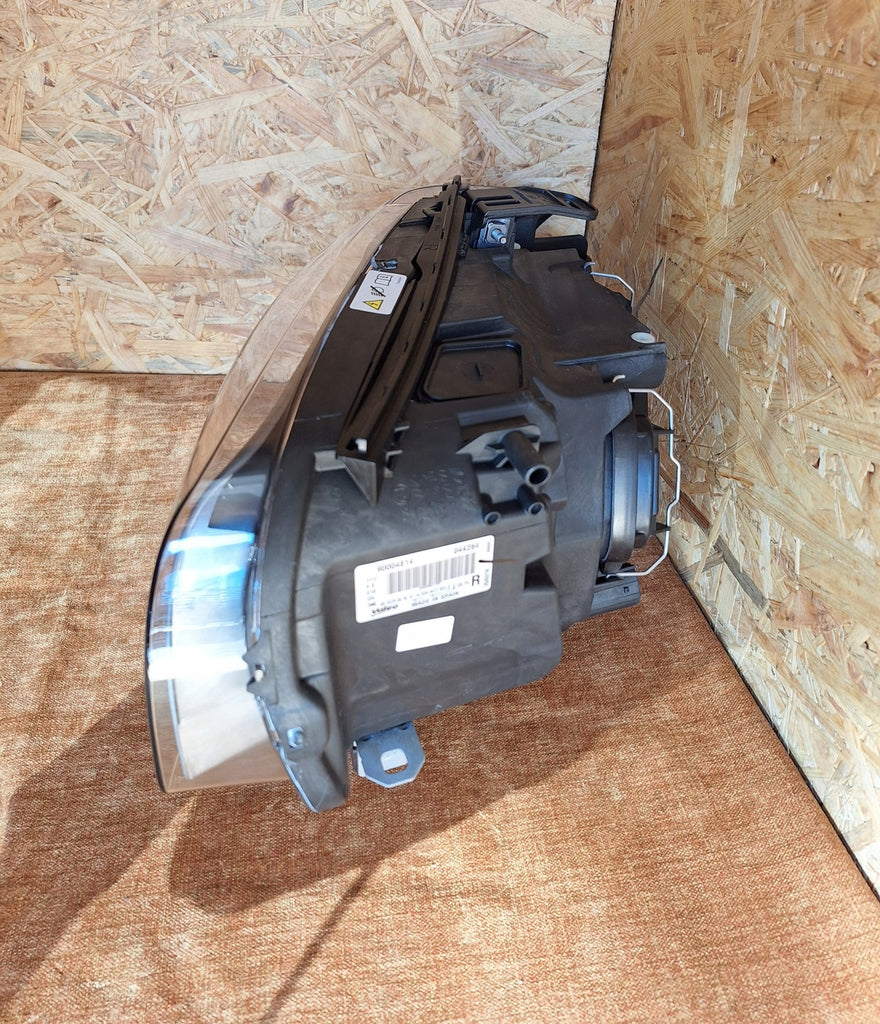 Frontscheinwerfer BMW 1 E88 E81 E82 E87 90004814 Xenon Rechts Headlight