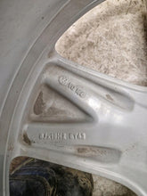 Load image into Gallery viewer, 1x Alufelge 19 Zoll 8.0" 5x120 43ET 2H0071499 VW Amarok Transporter Rim Wheel FEL4976931845ea
