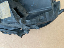 Laden Sie das Bild in den Galerie-Viewer, Frontscheinwerfer Jeep Cherokee Kl 68157104AM Rechts Scheinwerfer Headlight SCH1656598940tm