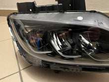 Laden Sie das Bild in den Galerie-Viewer, Frontscheinwerfer Hyundai Kona 92102-J9630 Rechts Scheinwerfer Headlight