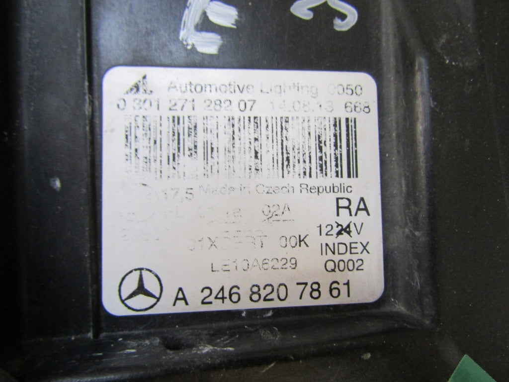 Frontscheinwerfer Mercedes-Benz W246 A2468207861 Xenon Rechts Headlight SCH9880389521wz