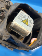Load image into Gallery viewer, Frontscheinwerfer BMW 7 E65 6907488 6907489 156210-00 Rechts Headlight SCH1152816227fb
