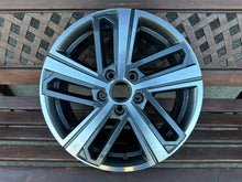 Laden Sie das Bild in den Galerie-Viewer, 1x Alufelge 17 Zoll 5x112 2K7601025C VW Caddy Rim Wheel FEL4902228242rt