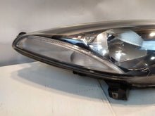 Laden Sie das Bild in den Galerie-Viewer, Frontscheinwerfer Mazda D65151030 Rechts Scheinwerfer Headlight