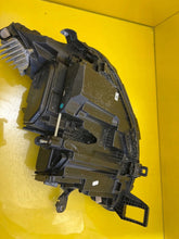 Laden Sie das Bild in den Galerie-Viewer, Frontscheinwerfer VW I 14B941036A LED Rechts Scheinwerfer Headlight SCH3194420229cr