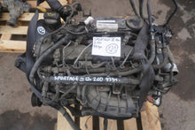 Laden Sie das Bild in den Galerie-Viewer, Motor Kia Sportage D4HA 2.0 CRDI 149TKm 2012 Diesel Engine Unkomplett