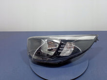 Laden Sie das Bild in den Galerie-Viewer, Frontscheinwerfer Kia Picanto 92101G6000 Ein Stück (Rechts oder Links) Headlight SCH6083335299ns