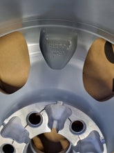 Load image into Gallery viewer, 1x Alufelge 16 Zoll 7.0" 6x114.3 30ET EB41AWA31 Nissan Navara Rim Wheel FEL3796816242mo