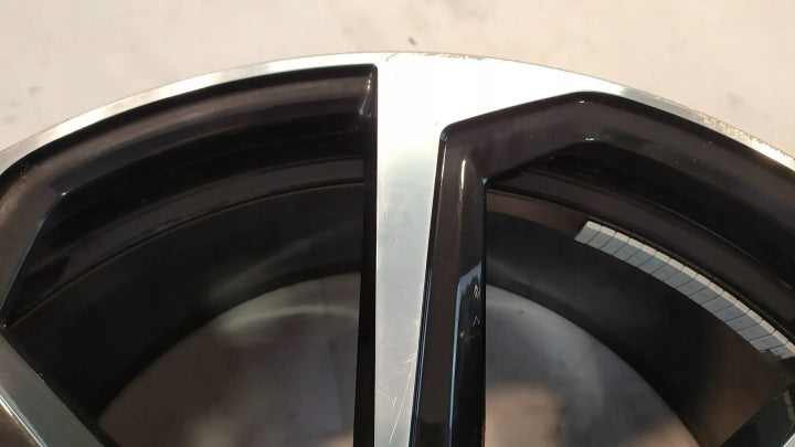 1x Alufelge 20 Zoll 9.0" 5x112 52ET 8S0601025CE Audi Tt Rim Wheel FEL4320208755bf