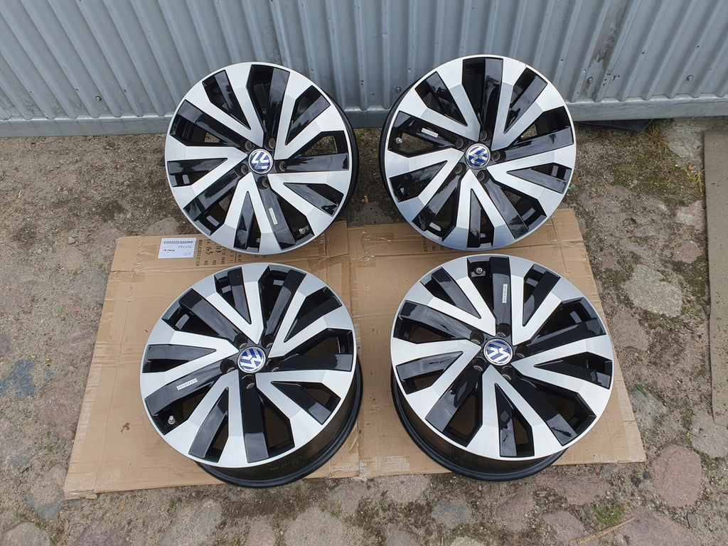 4x Alufelge 18 Zoll 8.0" 5x112 25ET Glanz Schwarz 760601025 Audi Q7 Touareg FEL8331508306oa