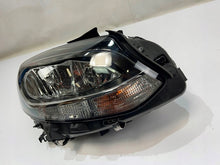 Load image into Gallery viewer, Frontscheinwerfer Mercedes-Benz W246 A2468205461 LED Rechts Headlight