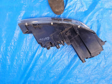 Laden Sie das Bild in den Galerie-Viewer, Frontscheinwerfer Mazda 6 I F014004919-3572 Xenon Links Scheinwerfer Headlight SCH7320796772bn