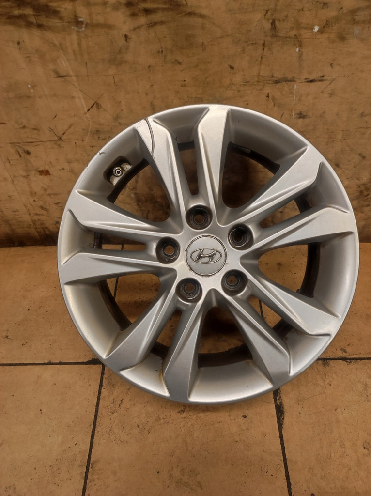 1x Alufelge 16 Zoll 6.5" 5x114.3 50ET 52910-A5350 Hyundai I30 Rim Wheel