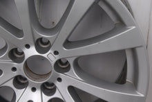 Load image into Gallery viewer, 1x Alufelge 19 Zoll 9.0" 5x120 18ET 6785504 BMW 1 Rim Wheel FEL6420682640dd
