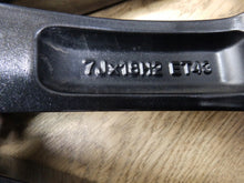 Laden Sie das Bild in den Galerie-Viewer, 1x Alufelge 18 Zoll 7.0&quot; 5x112 43ET Glanz Silber 565601025 Skoda Kodiaq