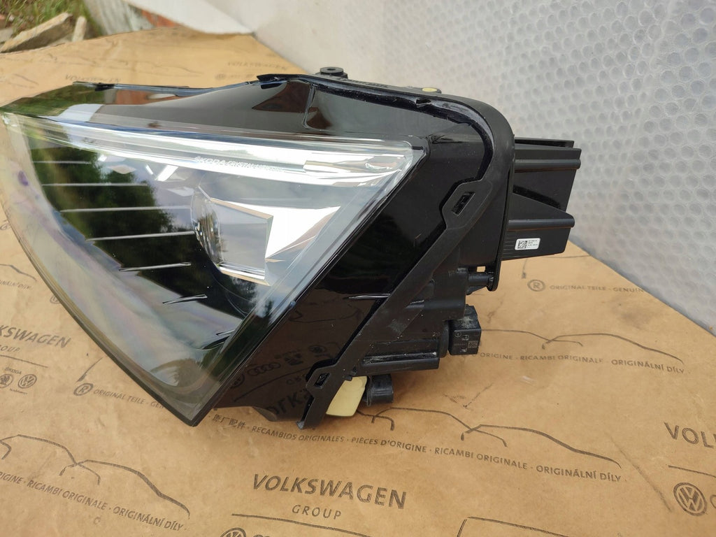 Frontscheinwerfer Skoda Scala 657941015A Links Scheinwerfer Headlight SCH5494890961sl