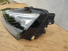 Laden Sie das Bild in den Galerie-Viewer, Frontscheinwerfer Skoda Scala 657941015A Links Scheinwerfer Headlight SCH5494890961sl