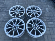 Laden Sie das Bild in den Galerie-Viewer, 4x Alufelge 17 Zoll 4K0601025 Audi A6 Rim Wheel FEL2452217370kg
