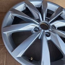 Load image into Gallery viewer, 1x Alufelge 17 Zoll 6.0" 5x112 48ET 5G0601025K VW Golf Vii Rim Wheel FEL3075299391ts