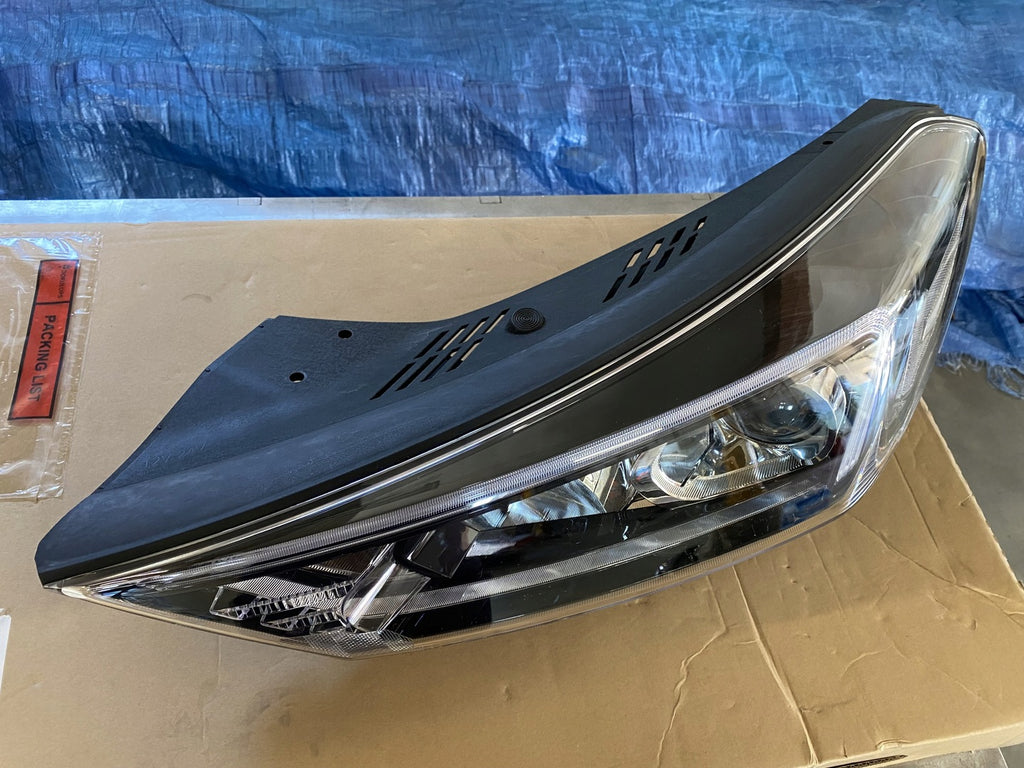 Frontscheinwerfer Hyundai Tucson D7921-21A30 Links Scheinwerfer Headlight