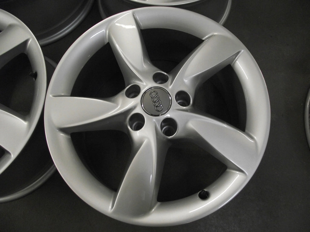 4x Alufelge 17 Zoll 7.5" 5x112 37ET Glanz Silber Audi Rim Wheel FEL8577663336pc