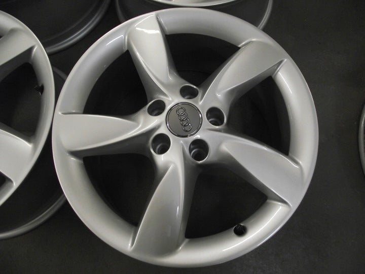 4x Alufelge 17 Zoll 7.5" 5x112 37ET Glanz Silber Audi Rim Wheel FEL8577663336pc