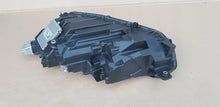 Laden Sie das Bild in den Galerie-Viewer, Frontscheinwerfer Skoda Octavia IV 5E4941016A Full LED Rechts Headlight SCH8680217887fq