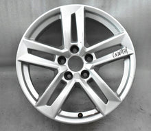 Laden Sie das Bild in den Galerie-Viewer, 1x Alufelge 17 Zoll 7.0" 5x112 42ET Glanz Silber 8W0601025P Audi A4 B9 Rim Wheel FEL7135138492ho