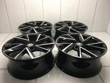 Load image into Gallery viewer, 4x Alufelge 19 Zoll 8.0" 5x112 44ET 3V0601025AP Mg Superb I Rim Wheel FEL8272252202jc