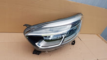 Laden Sie das Bild in den Galerie-Viewer, Frontscheinwerfer Renault Captur 260606159 Full LED Links Scheinwerfer Headlight