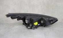 Laden Sie das Bild in den Galerie-Viewer, Frontscheinwerfer Hyundai Ix35 Xenon Links Scheinwerfer Headlight SCH8286230954km