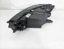 Load image into Gallery viewer, Frontscheinwerfer VW Passat 3J1941006 Rechts Scheinwerfer Headlight SCH8518205179tl