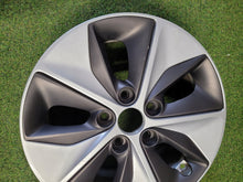 Load image into Gallery viewer, 1x Alufelge 16 Zoll 6.5&quot; 5x114.3 52910G7210 Hyundai Rim Wheel