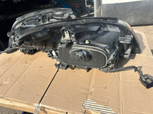 Laden Sie das Bild in den Galerie-Viewer, Frontscheinwerfer Volvo V60 31299994 31299995 Ein Satz Scheinwerfer Headlight SCH9115122338lp