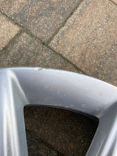 Laden Sie das Bild in den Galerie-Viewer, 1x Alufelge 17 Zoll 7.5&quot; 5x112 Mini Countryman F60 Rim Wheel