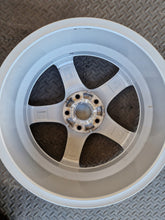Laden Sie das Bild in den Galerie-Viewer, 4x Alufelge 17 Zoll 6.5" 5x112 41ET Glanz Silber KBA50398 Audi I Rim Wheel FEL7658214849qm