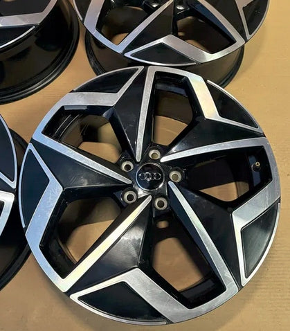4x Alufelge 19 Zoll 7.5" 5x112 50ET 10A601025J Audi I Kodiaq Passat Rim Wheel FEL6611613212hv