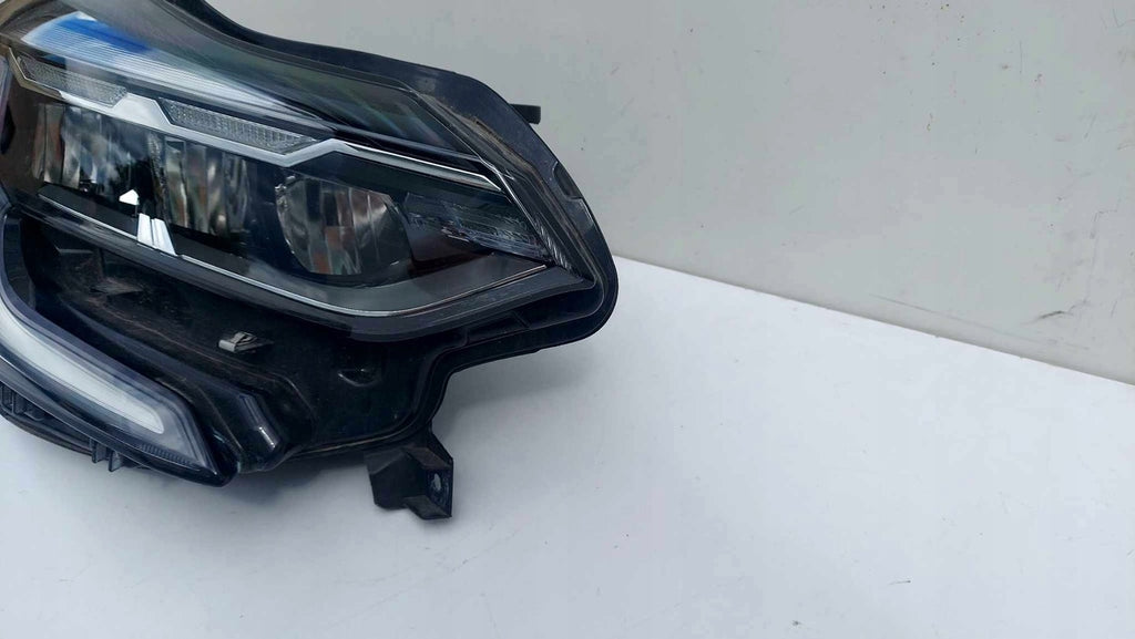 Frontscheinwerfer Renault Captur II 260104525R Full LED Rechts Headlight