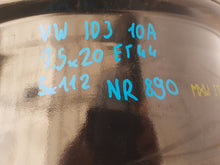 Laden Sie das Bild in den Galerie-Viewer, 1x Alufelge 20 Zoll 7.5" 5x112 44ET Glanz Schwarz 10A601025B Vw Rim Wheel FEL2056653334tk