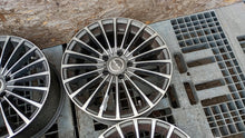 Laden Sie das Bild in den Galerie-Viewer, 4x Alufelge 16 Zoll 7.0" 5x108 8063854 Rim Wheel FEL2623498667he